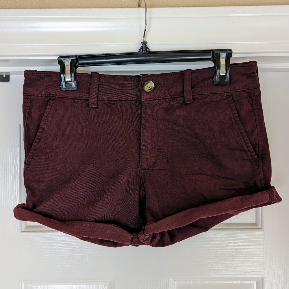 American Eagle AEO Twill Super Stretch Midi Shorts Brushed Denim Burgundy EUC